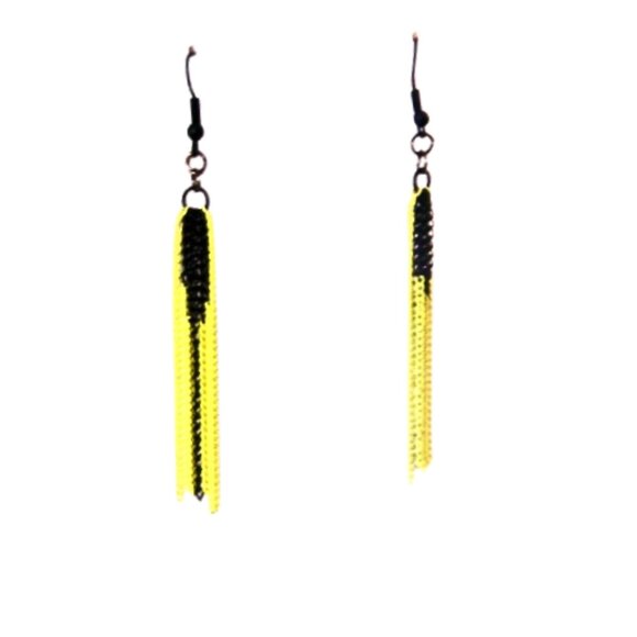 Retro Punk Vibe Chain Fringe Earrings - Picture 3 of 5